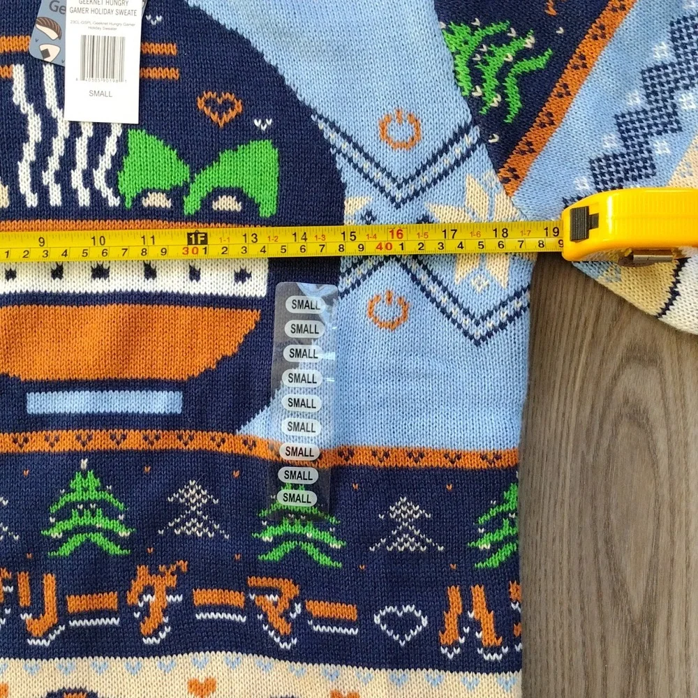 Hungry Gamer Holiday Christmas Sweater Geeknet Size Small NWT - Picture 7 of 10